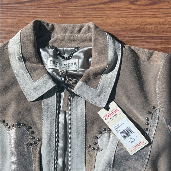 Idyllwind Tan and Bronze Studded Leather Jacket - Picture 2 of 6